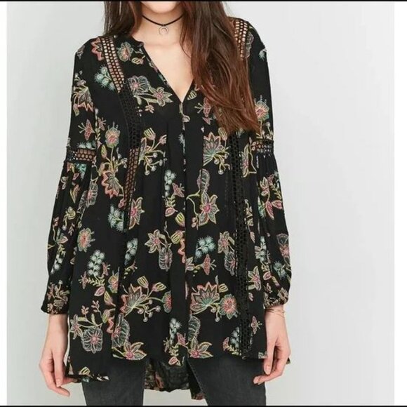 Free People Just The Two of Us Flowy Floral Long Sleeve Tunic Top Sz Medium - Picture 1 of 10